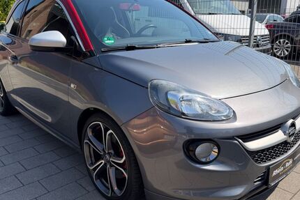 Opel Adam 54.600 km 11.900 &euro; Oberhausen 46149