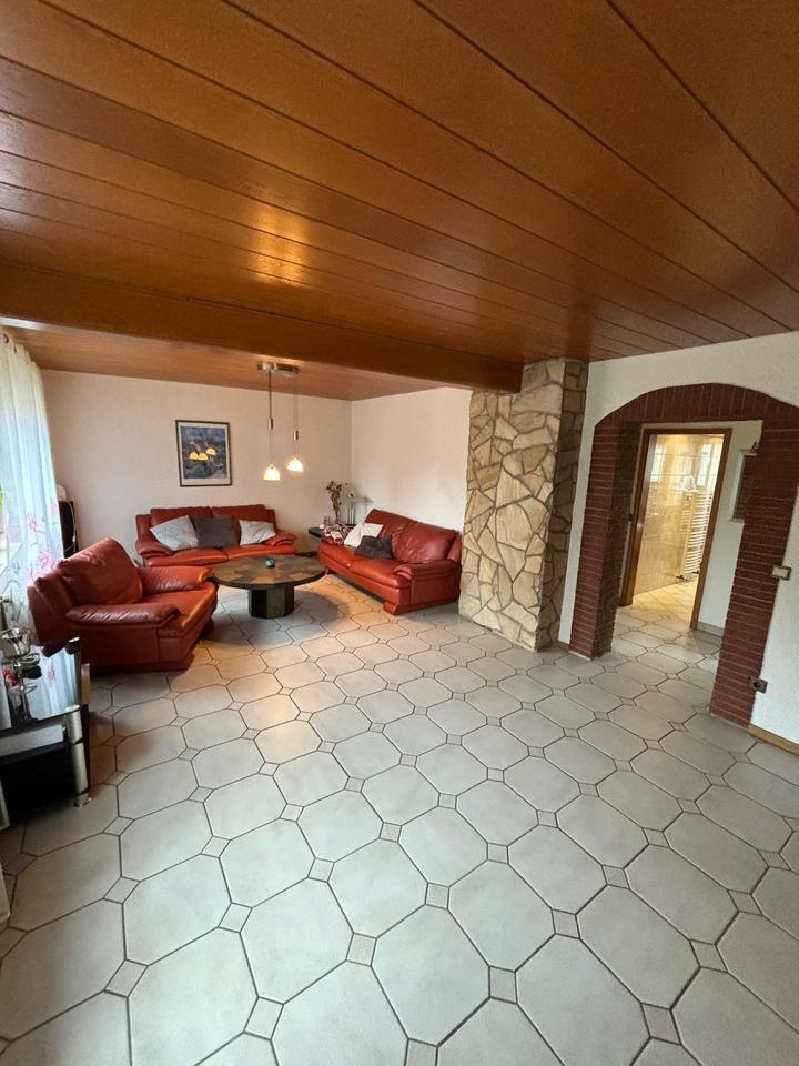 Doppelhaushälfte mit großem Garten in Ickern zimmer