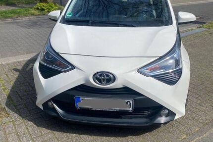 Toyota Aygo (X) 121.000 km 8.000 &euro; Marl 45772