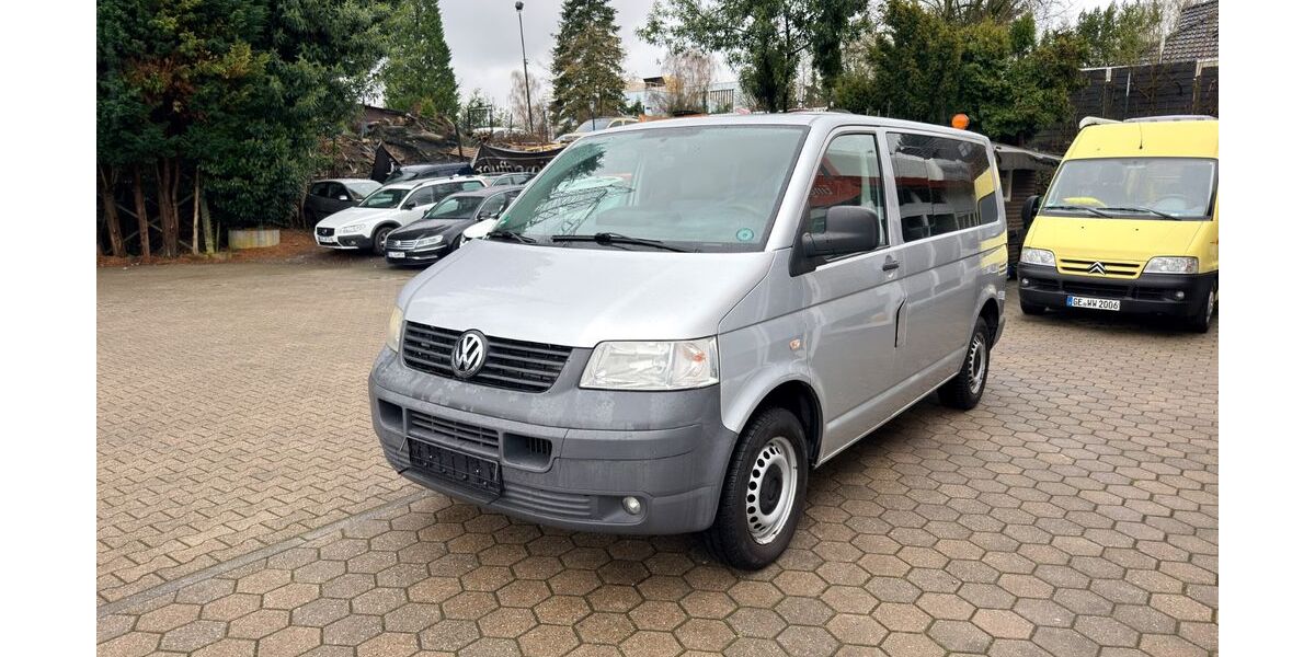 VW T5 Transporter 284.000 km 4.450 &euro; gelsenkirchen 45892