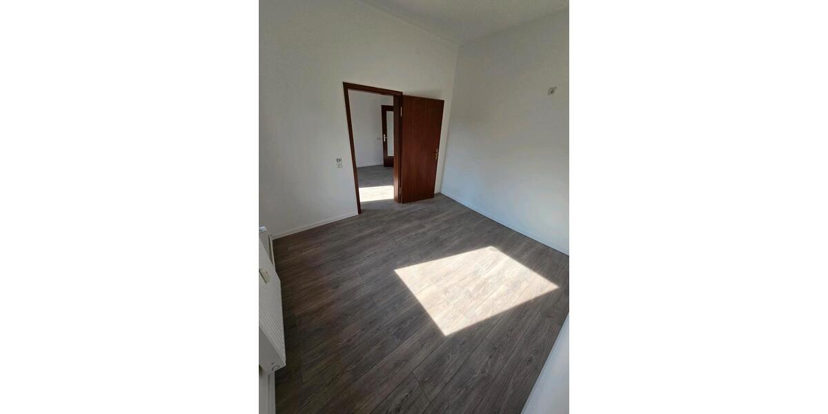 Etagenwohnung Hattingen Niederbonsfeld - 3 Zimmer, 68 m&sup2;, 630&euro; | Angebot:24584363