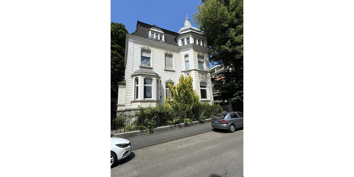 Etagenwohnung Witten - 4 Zimmer, 160 m&sup2;, 1.300&euro; | Angebot:25444577