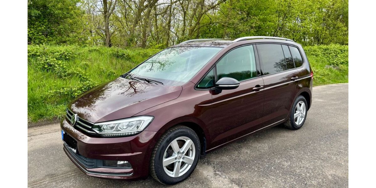 VW Touran 124.500 km 18.900 &euro; Gladbeck 45966
