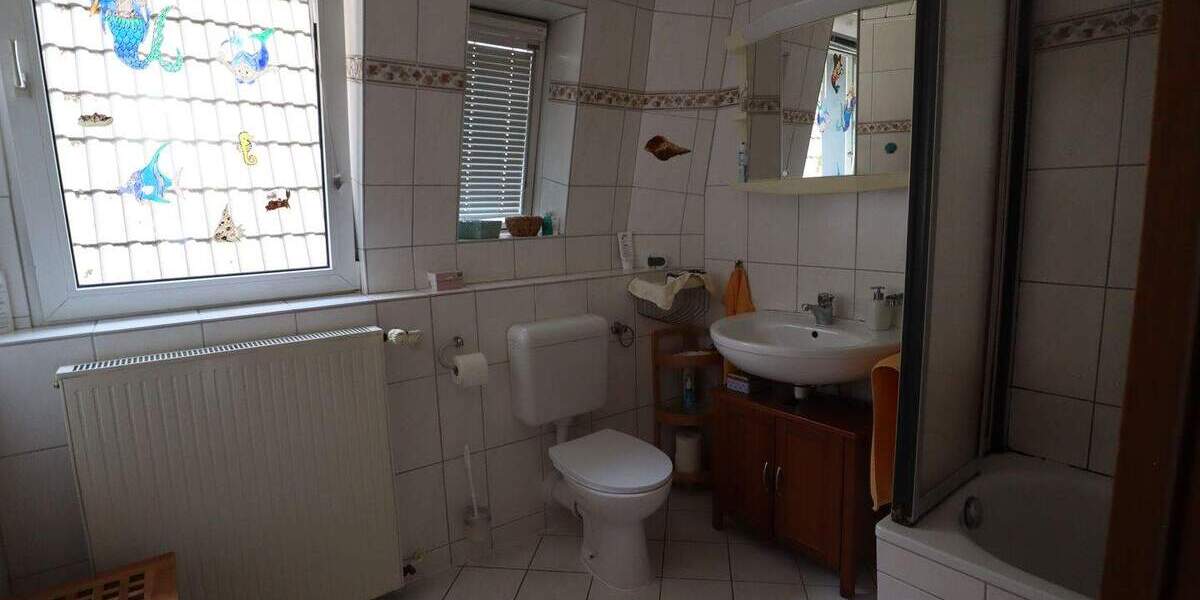 Einfamilienhaus Dortmund Berghofen - 8 Zimmer, 229 m&sup2;, 439.000&euro; | Angebot:25601931