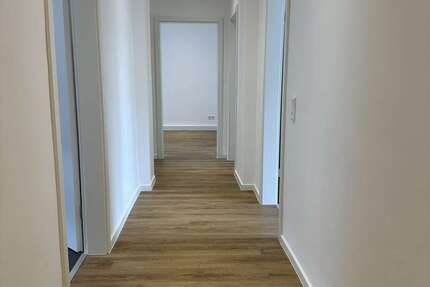 Wohnung Witten Witten-Mitte - 3 Zimmer, 85 m&sup2;, 850&euro; | Angebot:27116305