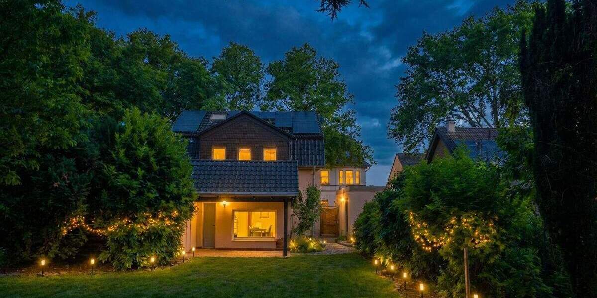 Mehrfamilienhaus, Wohnhaus Bottrop Eigen - 8 Zimmer, 162 m&sup2;, 638.000&euro; | Angebot:24566966