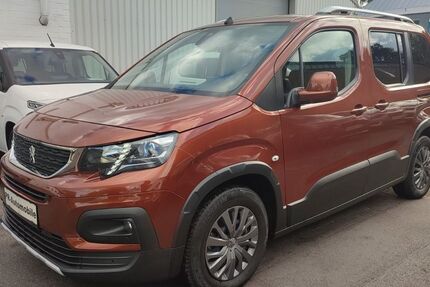 Peugeot Rifter 31.717 km 23.990 &euro; Gelsenkirchen 45892