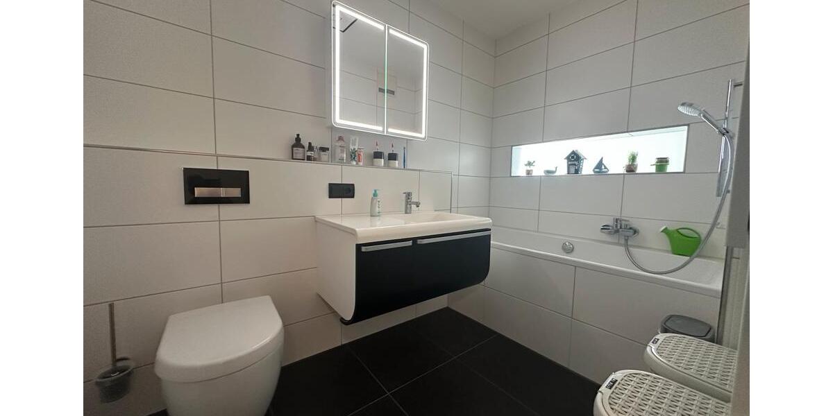 Etagenwohnung Essen Stadtbezirk VI - 4.5 Zimmer, 99 m&sup2;, 299.000&euro; | Angebot:25050114