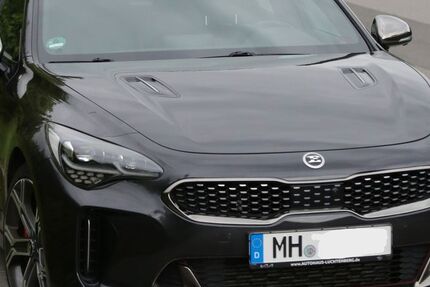 Kia Stinger 96.240 km 26.349 &euro; Mülheim 45481