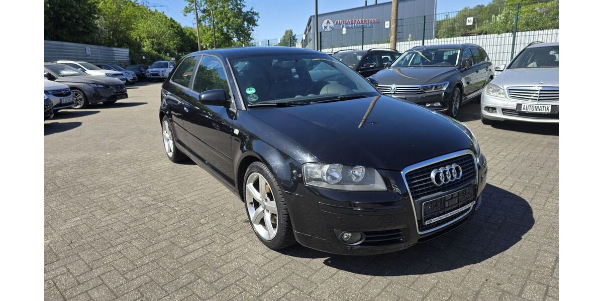 Audi A3 348.000 km 1.450 &euro; Bottrop 46238