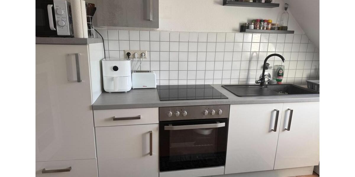 Dachgeschoßwohnung Dortmund Mengede - 2.5 Zimmer, 52 m&sup2;, 400&euro; | Angebot:25340748