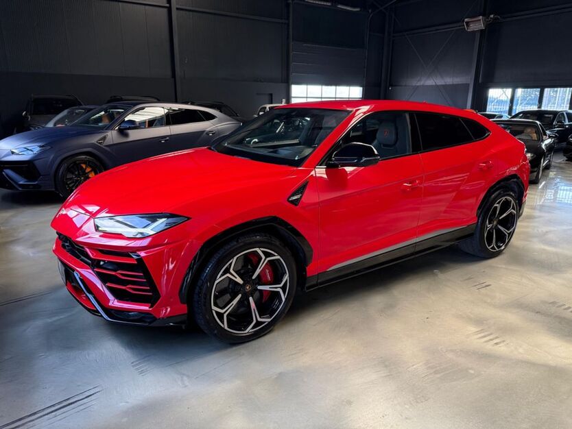 Lamborghini Urus 61.000 km 194.850 € Haltern am See 45721