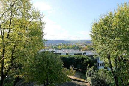 Renoviert! Seniorenfreundliche Gelegenheit in Essen-Kettwig mit fantastischem FernblickAufzug 2 zimmer