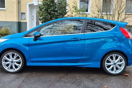 Ford Fiesta 114.000 km 6.700 &euro; Essen 45144