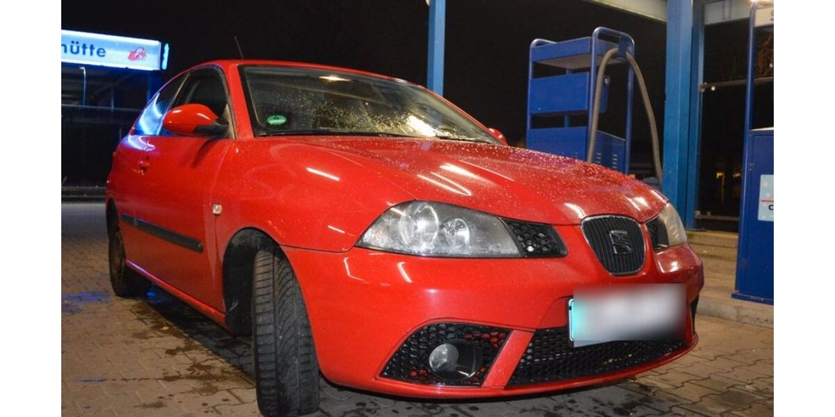 Seat Ibiza 149.500 km 2.800 &euro; Bochum 44797