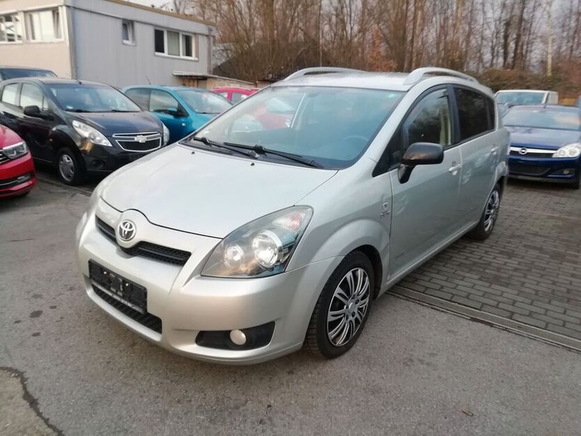 Corolla Verso