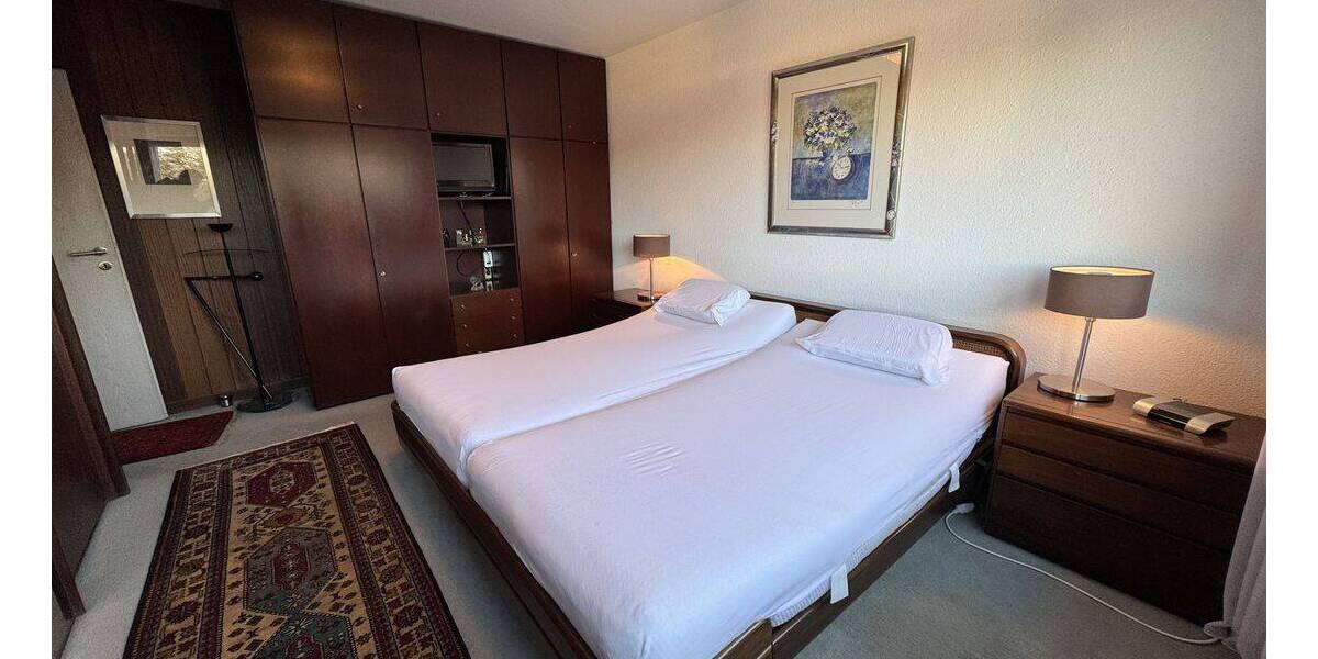 Etagenwohnung Essen Bredeney - 5 Zimmer, 179 m&sup2;, 580.000&euro; | Angebot:22549337