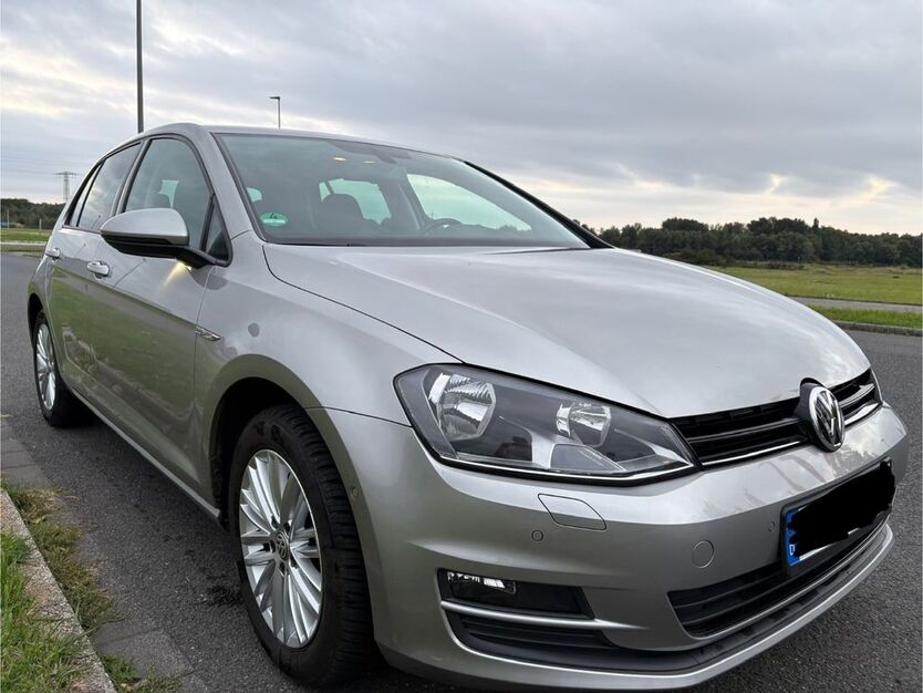 VW Golf 121.000 km 9.200 € Oberhausen 46049