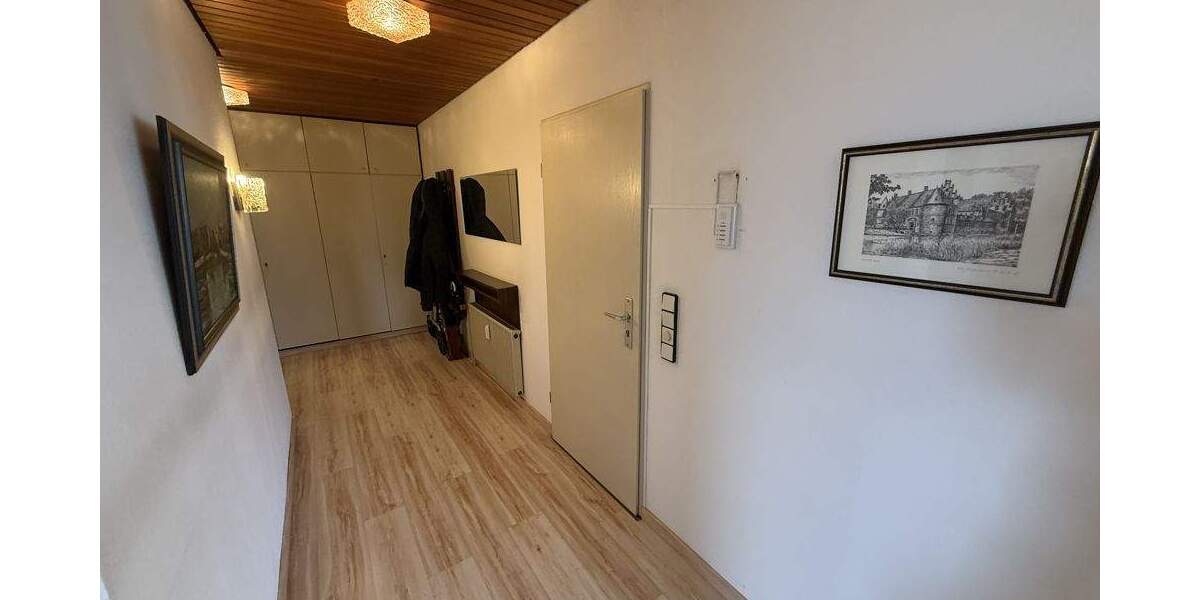 Etagenwohnung Herten / Langenbochum Langenbochum - 4 Zimmer, 104 m&sup2;, 155.000&euro; | Angebot:24158177