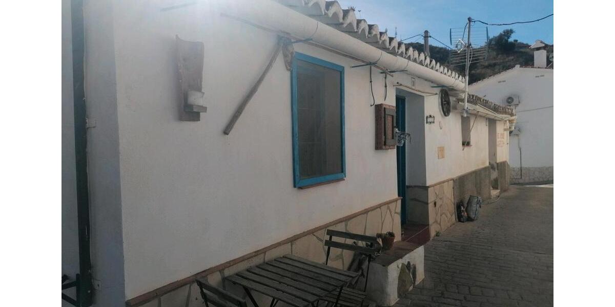 Einfamilienhaus Essen Stadtbezirk II - 3 Zimmer, 47 m&sup2;, 62.500&euro; | Angebot:24374260