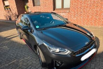 Kia pro ceed / ProCeed 66.000 km 20.700 &euro; Oberhausen 46146