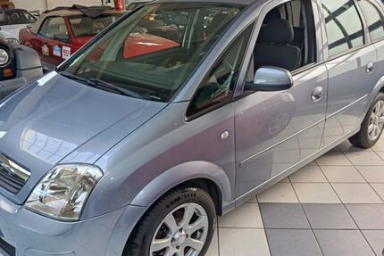 Opel Meriva 133.000 km 2.990 &euro; Recklinghausen 45659