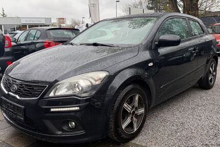 Kia ceed / Ceed 199.000 km 2.490 &euro; Gelsenkirchen Erle 45891