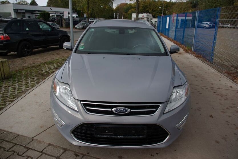 Ford Mondeo 267.000 km 3.300 € Bottrop 46242