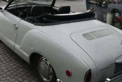 VW Karmann Ghia