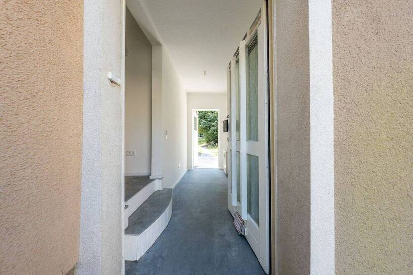 Modernes Wohnen in Bergkamen: Frisch renovierte Doppelhaushälfte wartet auf Sie!