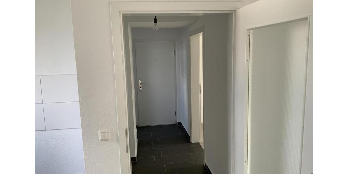 Dachgeschoßwohnung Gelsenkirchen Gelsenkirchen-Mitte - 3 Zimmer, 54 m&sup2;, 409&euro; | Angebot:26180111