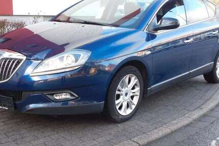 Lancia Delta 198.560 km 2.799 &euro; Mülheim an der Ruhr 45473