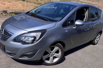 Opel Meriva 195.913 km 3.260 &euro; Essen 45357