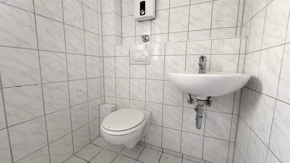 Jedem Kind ein eigenes Zimmer - charmante Maisonette mit Balkon. 5 zimmer