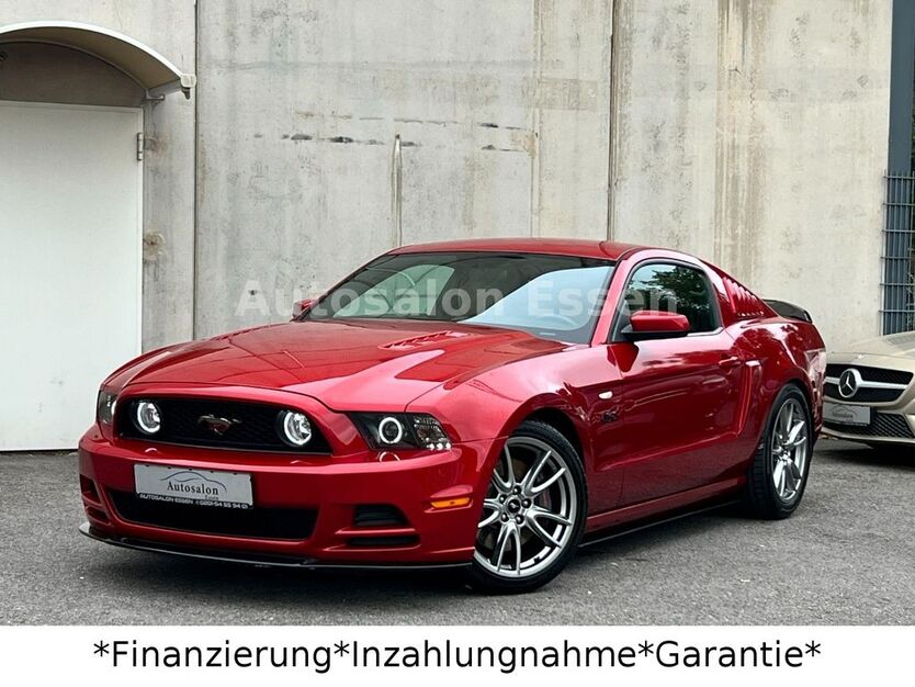 Ford Mustang 77.258 km 24.990 € Essen 45141