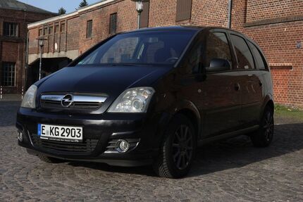 Opel Meriva 176.802 km 2.990 &euro; Essen 45326