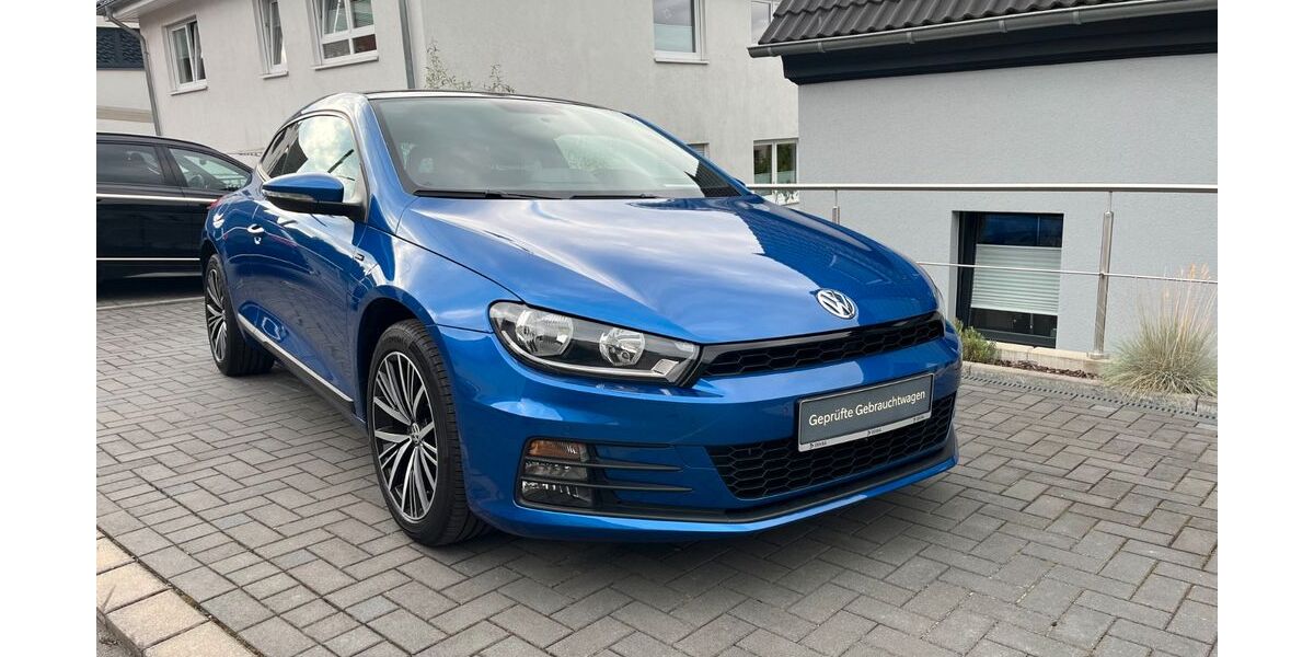 VW Scirocco 86.400 km 13.995 &euro; Dortmund 44265
