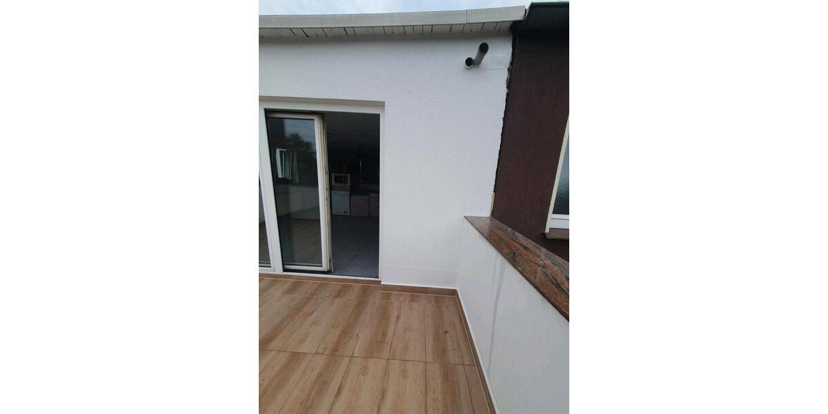 Dachgeschoßwohnung Gelsenkirchen - 2 Zimmer, 96 m&sup2;, 139.000&euro; | Angebot:25636925