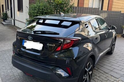 Toyota C-HR 65.000 km 21.000 &euro; Bochum 44869