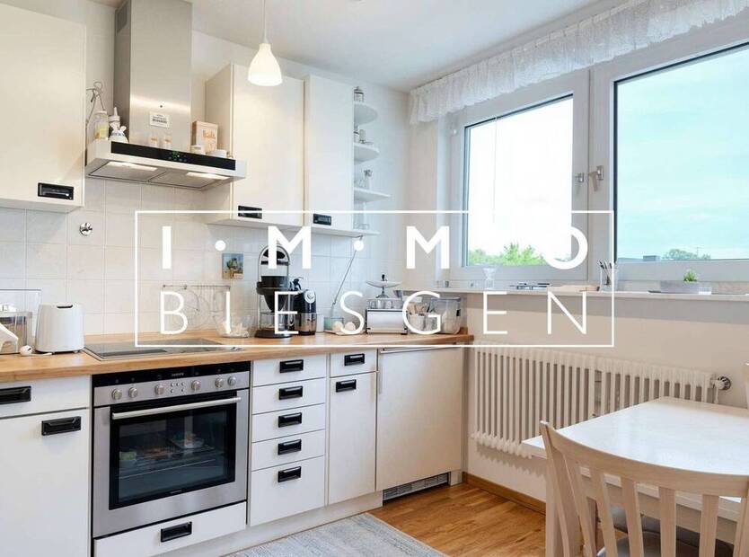 BESICHTIGUNGSSTOPP! Familien willkommen! Attraktive 4,5-Zimmer Wohnung mit Garage in Frohnhausen.