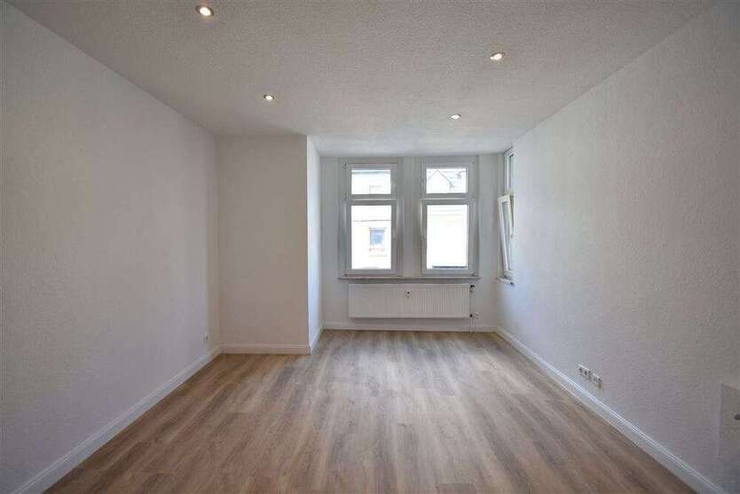 Wohnung zum Mieten in Essen 430 € 25.86 m²