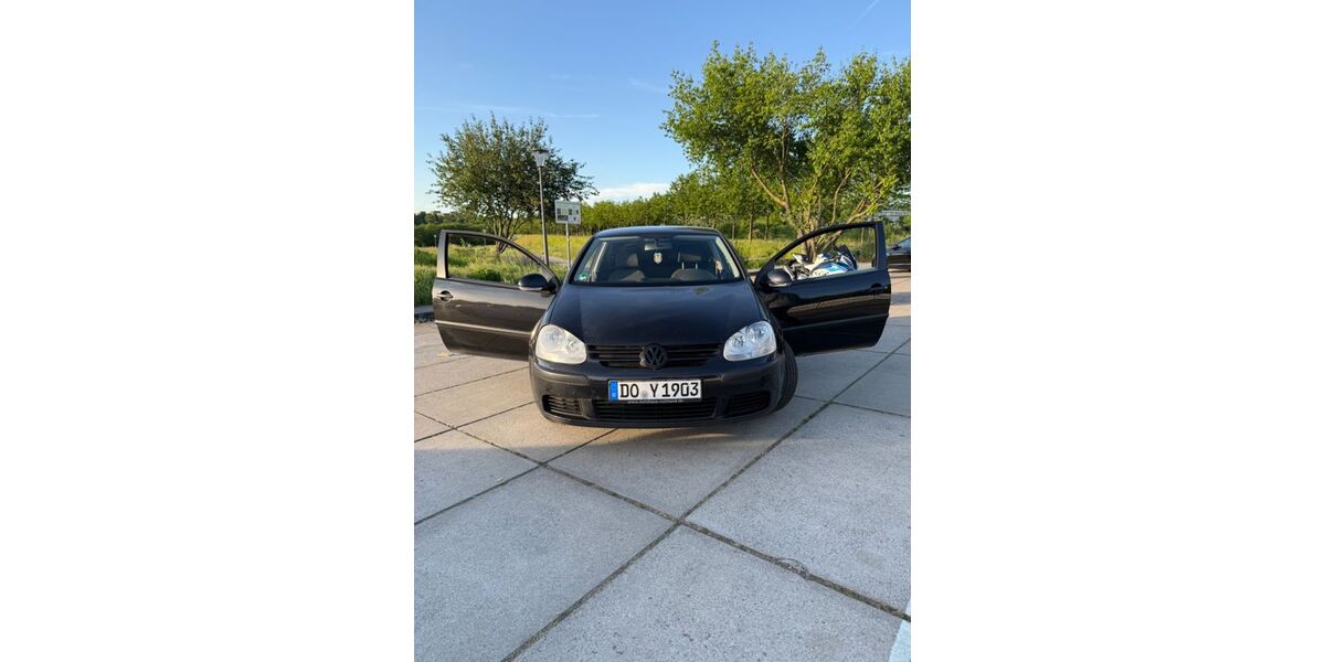 VW Golf 205.000 km 2.300 &euro; Dortmund 44145