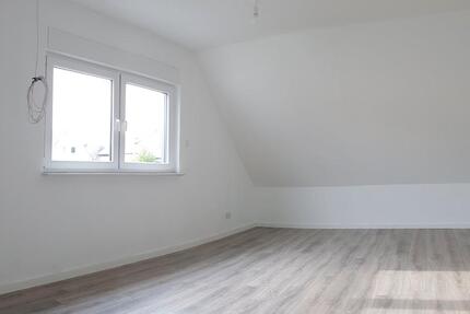 Wohnung Castrop-Rauxel Bladenhorst - 3 Zimmer, 60 m&sup2;, 480&euro; | Angebot:27567742