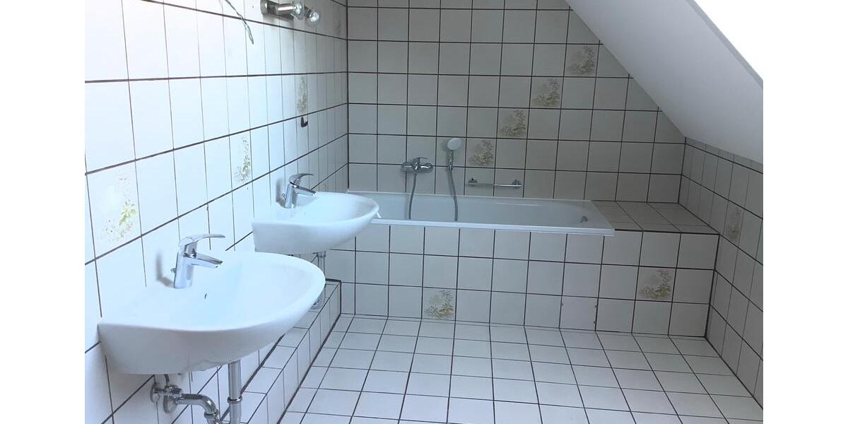 Etagenwohnung Bottrop Feldhausen - 3 Zimmer, 76 m&sup2;, 800&euro; | Angebot:17813702