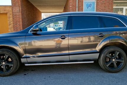 Audi Q7 186.000 km 15.987 &euro; Gelsenkirchen 45881