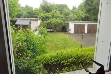 2 12 Zimmer Erdgeschoßwohnung 55m² in ruhiger Parklage