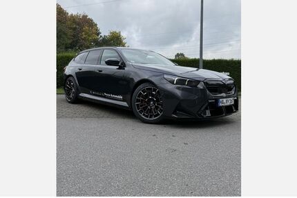 BMW M5 1.900 km 139.890 € Hagen 58119