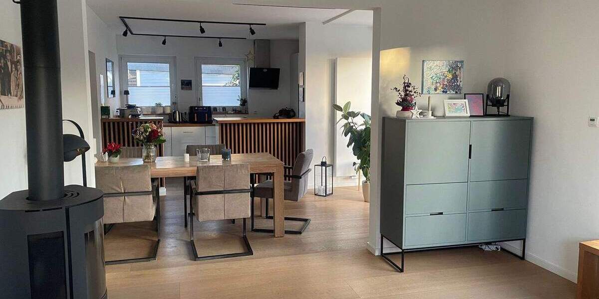 Einfamilienhaus Dortmund Berghofen - 8 Zimmer, 205 m&sup2;, 824.000&euro; | Angebot:24696851
