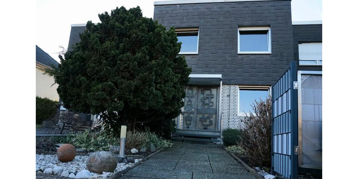 Reihenhaus Lünen - 4 Zimmer, 105 m&sup2;, 298.000&euro; | Angebot:27150726
