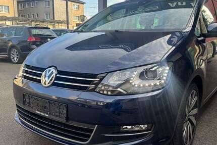 VW Sharan 165.000 km 17.990 € Mülheim Ruhr 45475